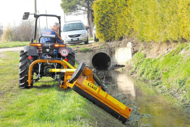 desbrozadoras de laderas para minitractores en Burgos