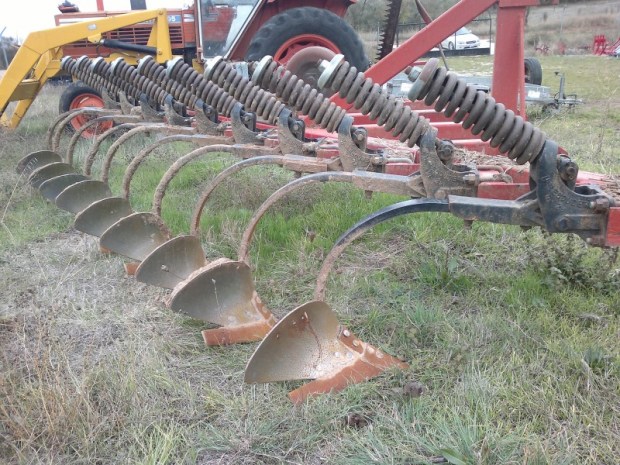Arados binadores de segunda mano en Burgos