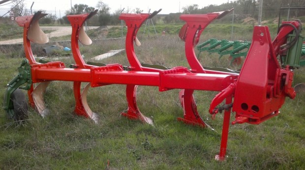 arados reversibles de segunda mano en Burgos