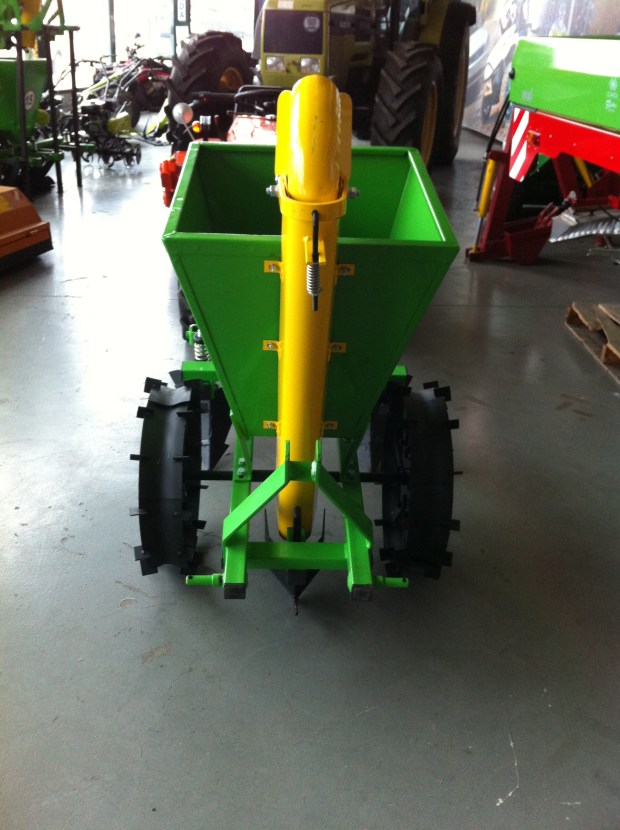 sembradora de patatas de ocasión en Álava